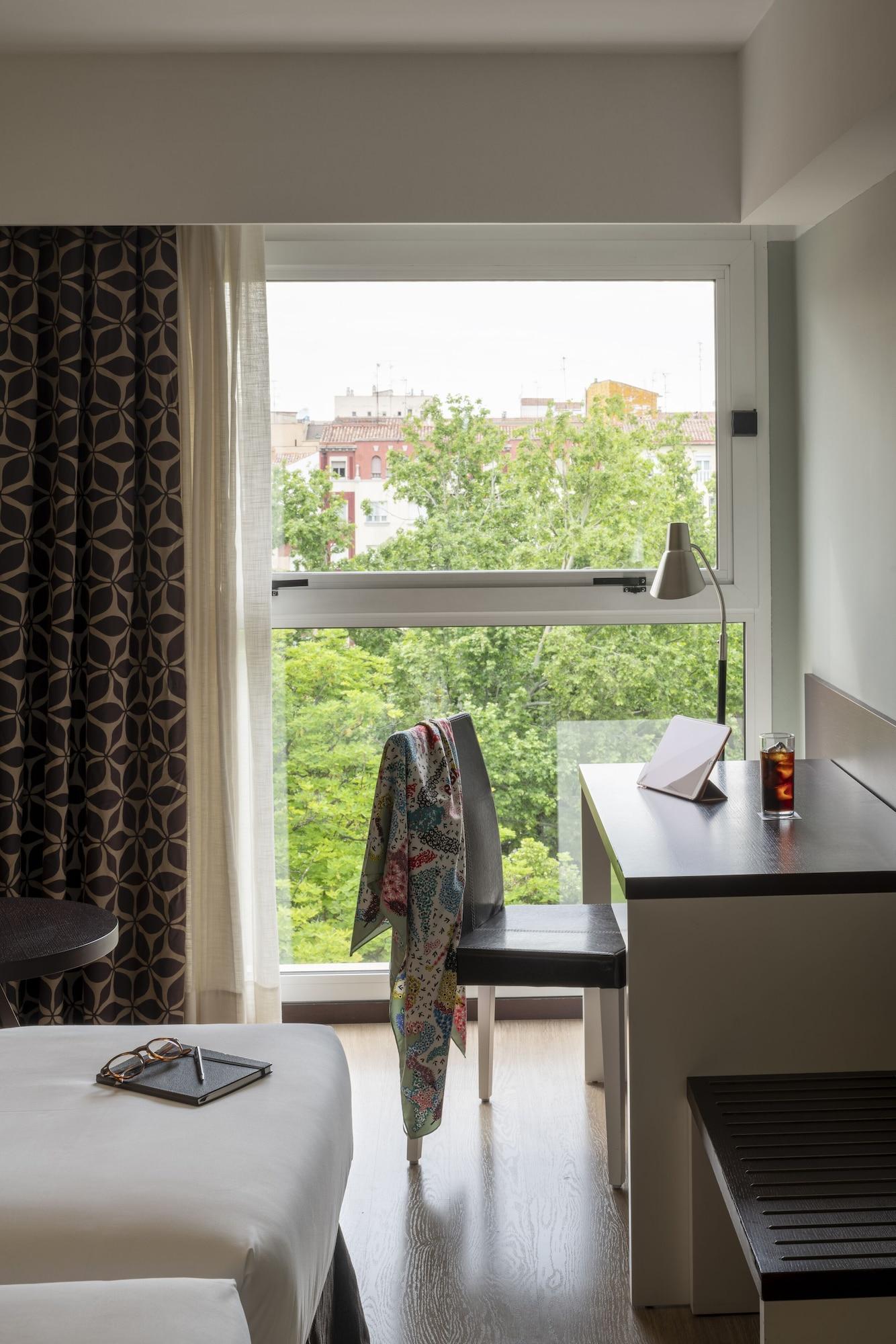Hotel Ciudad De לוגרוניו מראה חיצוני תמונה