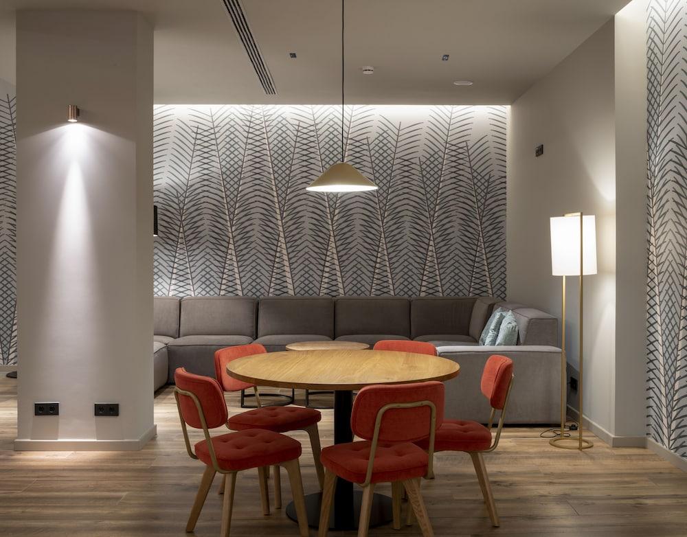 Hotel Ciudad De לוגרוניו מראה חיצוני תמונה